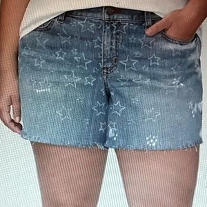20W Lane Bryant Star Print Girlfriend Denim Shorts
